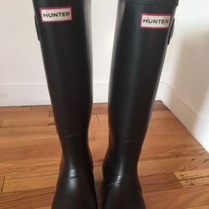 Hunter Boots Size 8